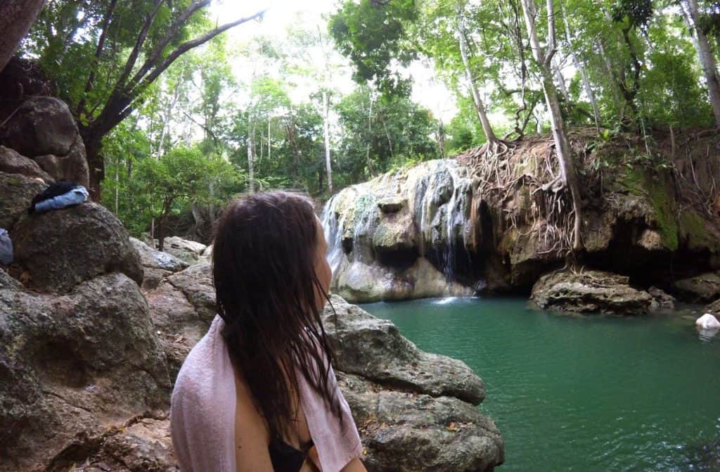 Wasserfälle und thermal Quellen bei der Finca Paraiso in der Nähe von Rio Dulce in Honduras