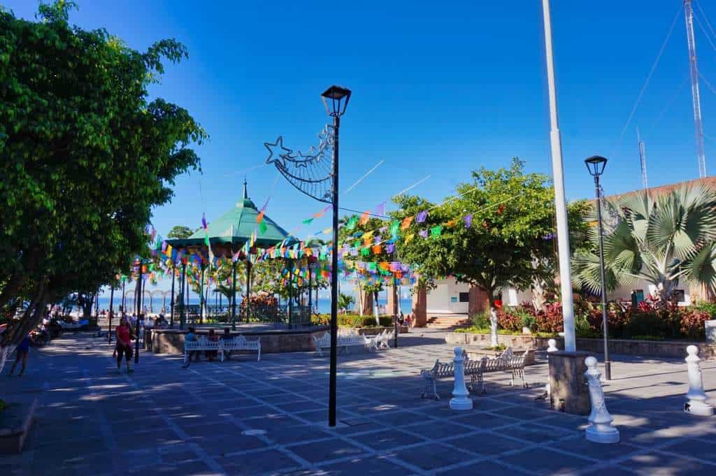 Der Plaza de las Armas in Puerto Vallarta