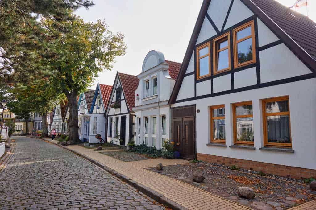 Die Alexandrinenstraße in Warnemünde zählt zu den Sehenswürdigkeiten