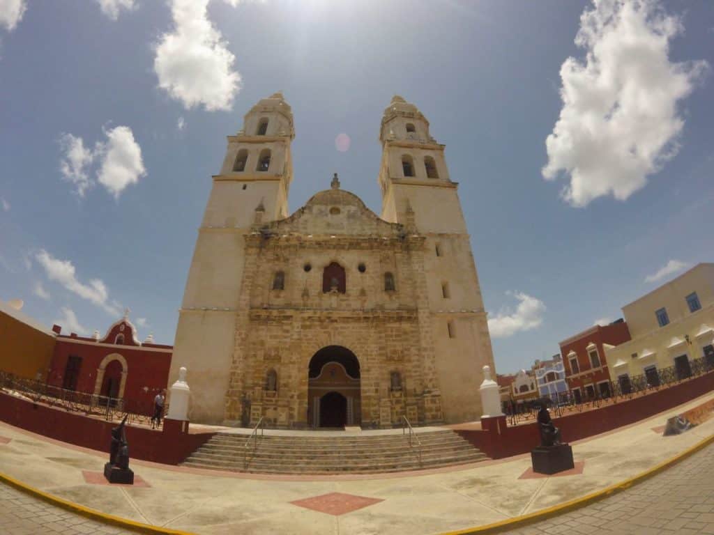 Kathedrale von Campeche in Mexiko auf der Halbinsel Yucatán.