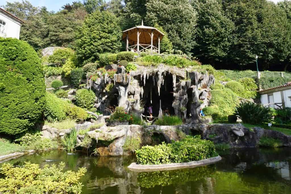 Garten der größten Sehenswürdigkeit in Braga, der Wallfahrtskirche Bom Jesus de Monte.