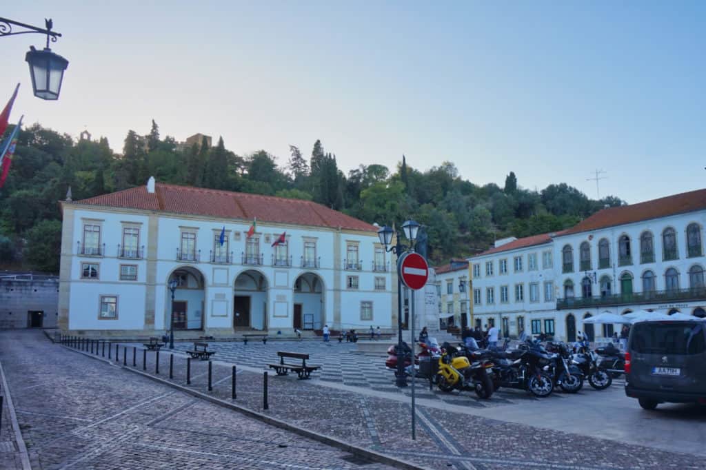 Der Praca da Republica in Tomar