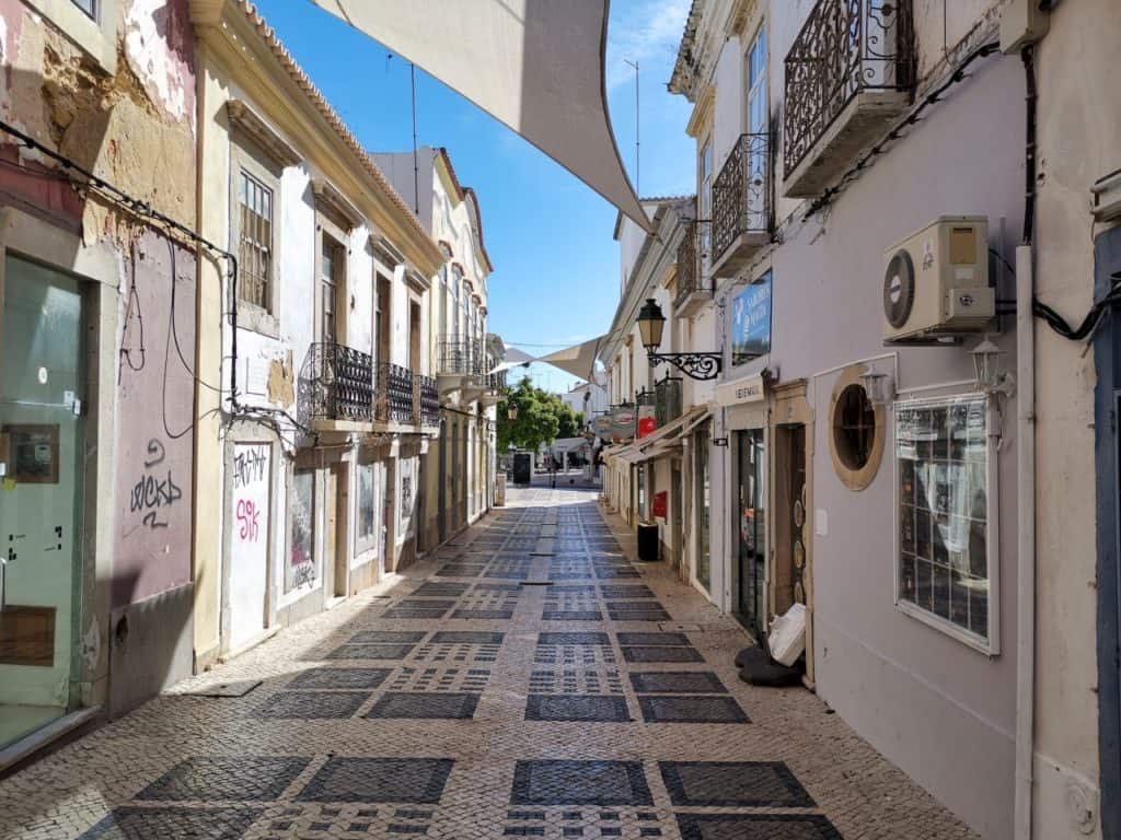 Altstadt Faro in Portugal an der Algarve.