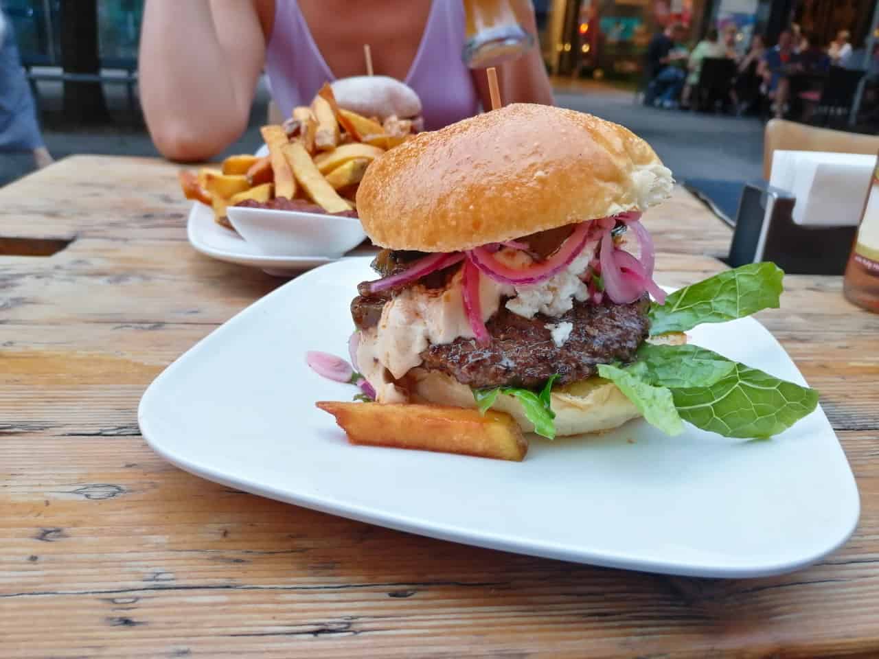 Burger Essen In Koln