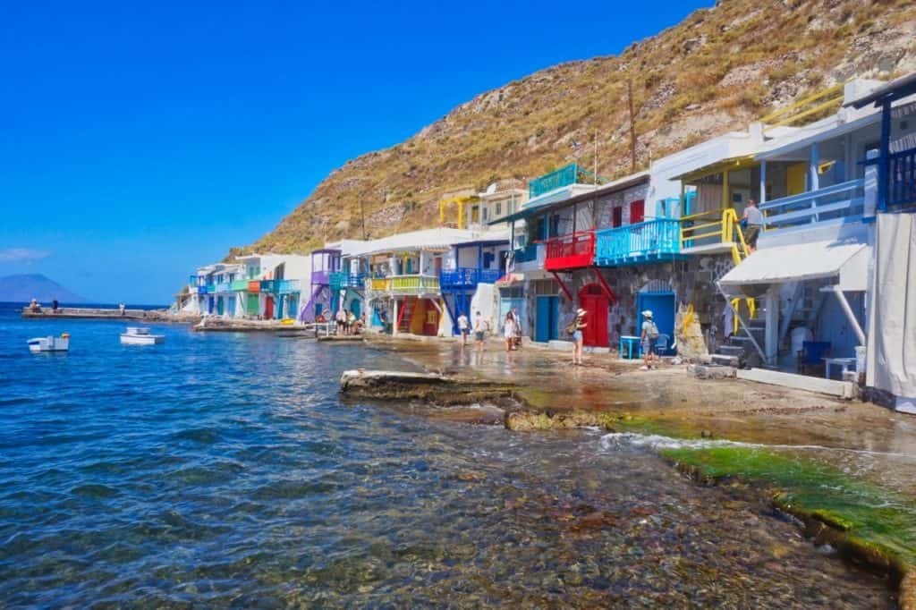 Bunte Häuser in Klima auf Milos Griechenland