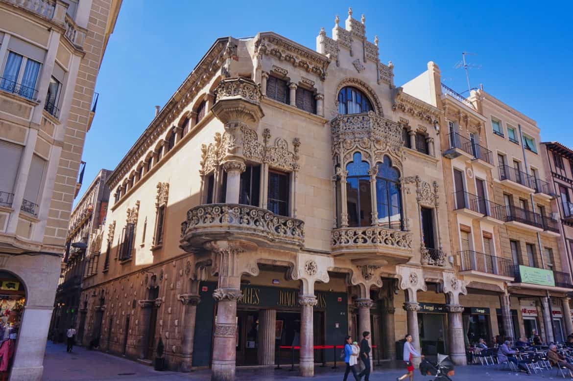 Reus in Katalonien Tipps & Sehenswürdigkeiten für deine Reise