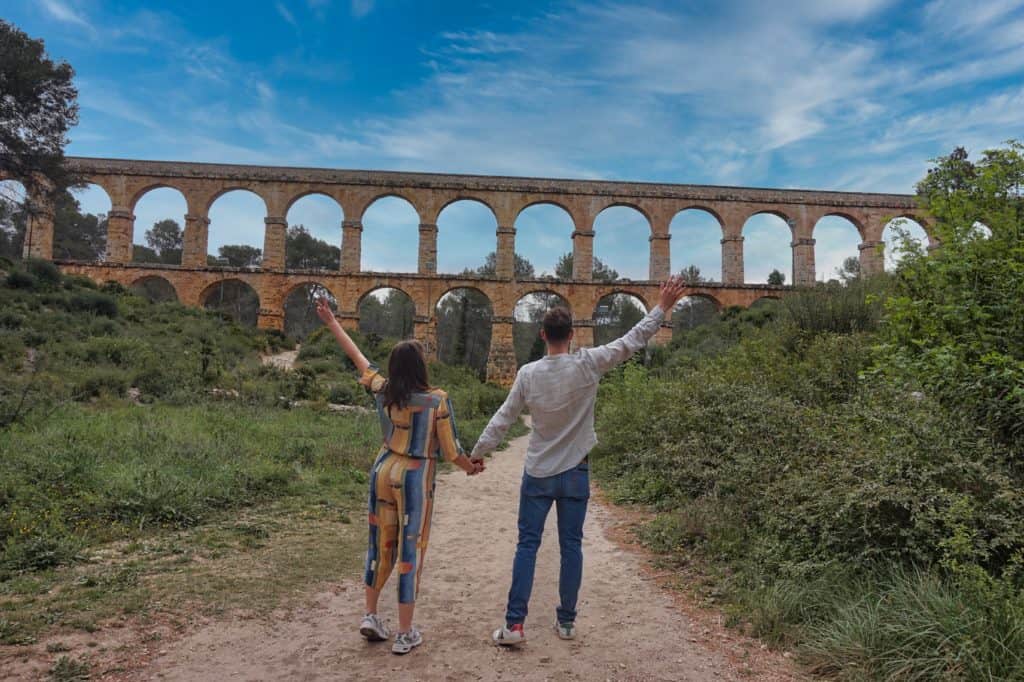 Aquädukt Pont de les Ferreres bei Tarragona ist eine spannende Sehenswürdigkeit in Katalonien.