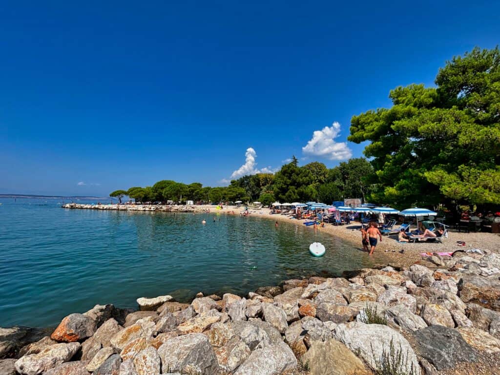 Strand Balustrada in Crikvenica Kroatien.