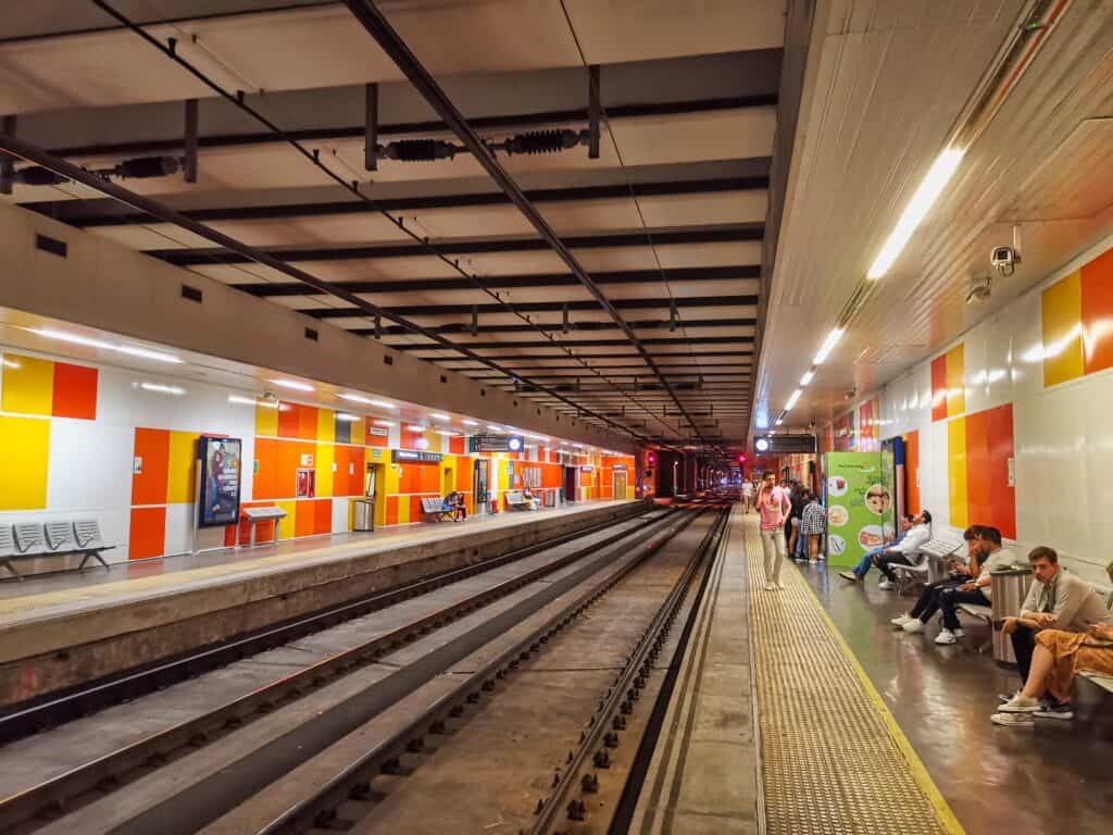 Zentraler Bahnhof in Malaga.