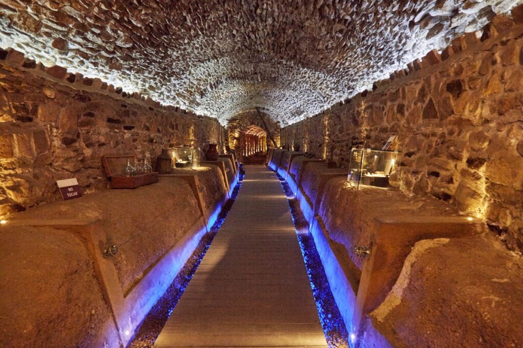 Unterirdischer Tunnel und Museum in der Stadt Puebla de Zaragoza in Mexiko.