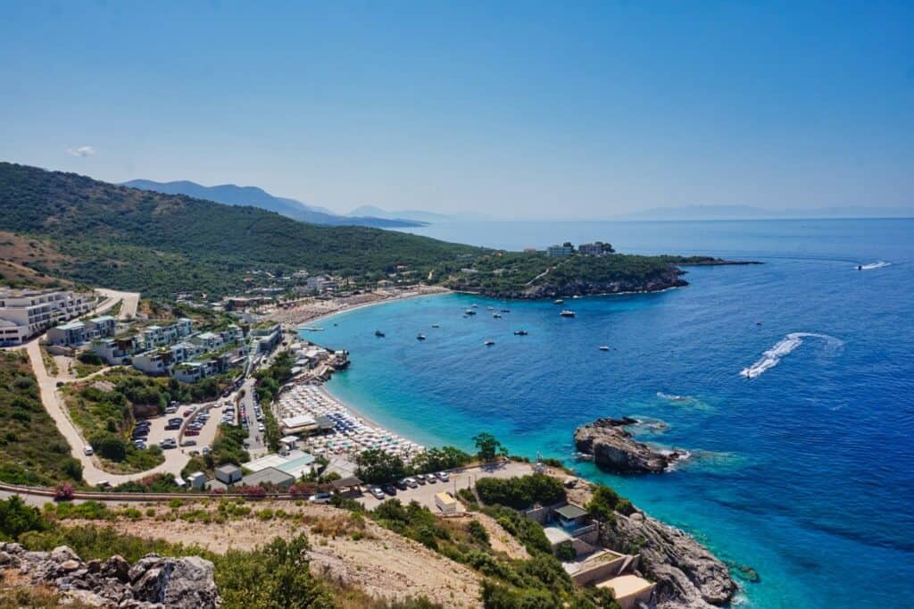 Bucht des Jale Beach von oben.