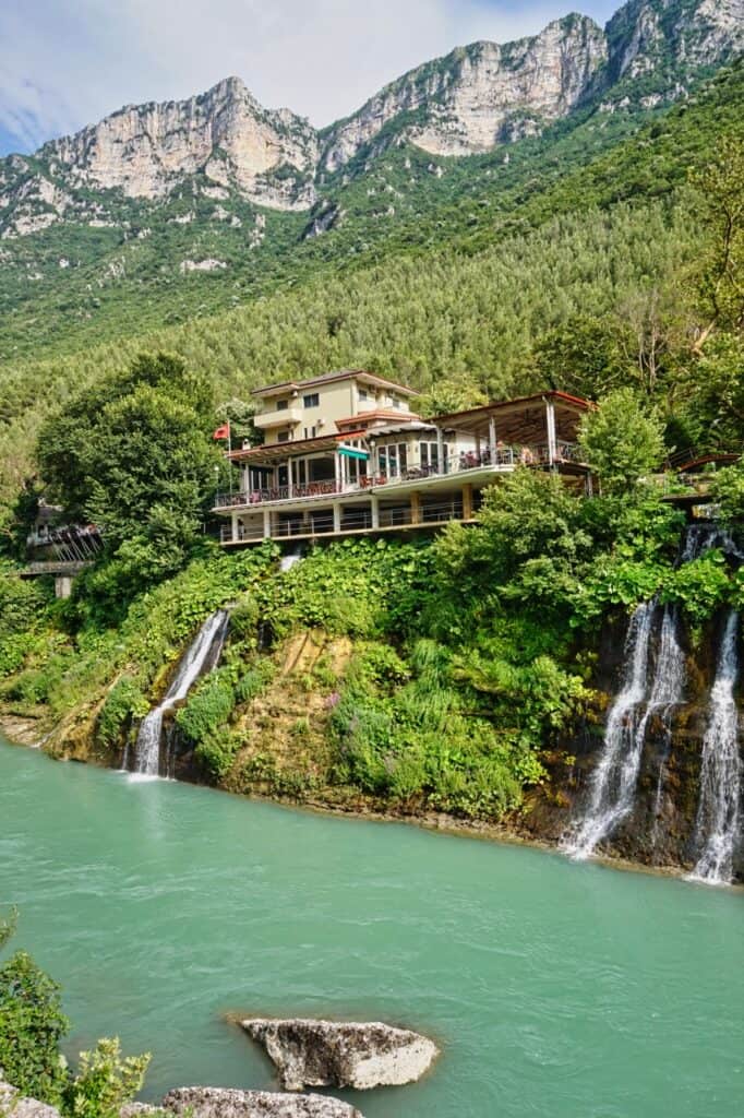 Schlucht von Kelcyra am Vjosa Fluss in Albanien.