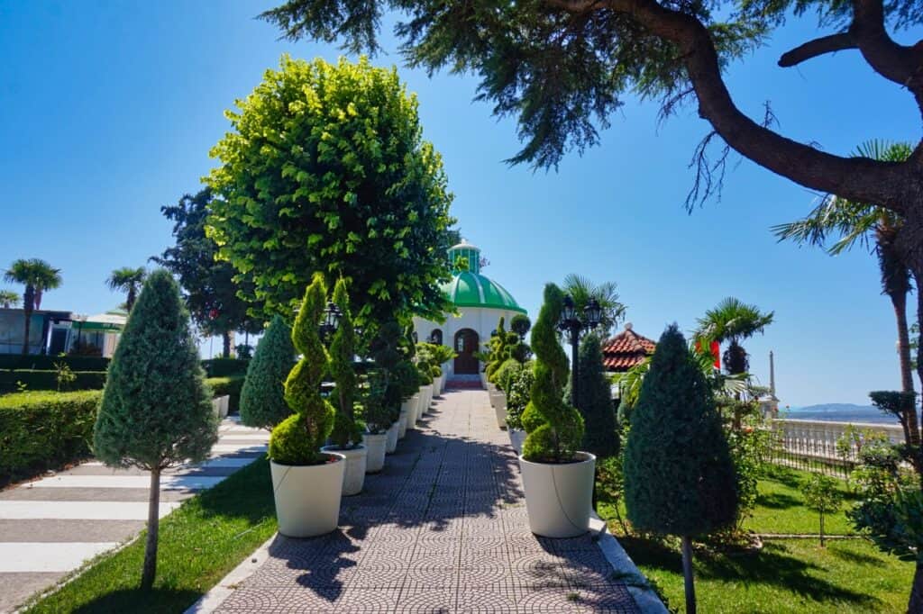 Tempel von Kuzum Baba in Vlora, Albanien.