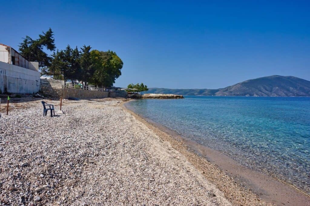 Schöner Strand bei Vlora ist der Radhime Beach.