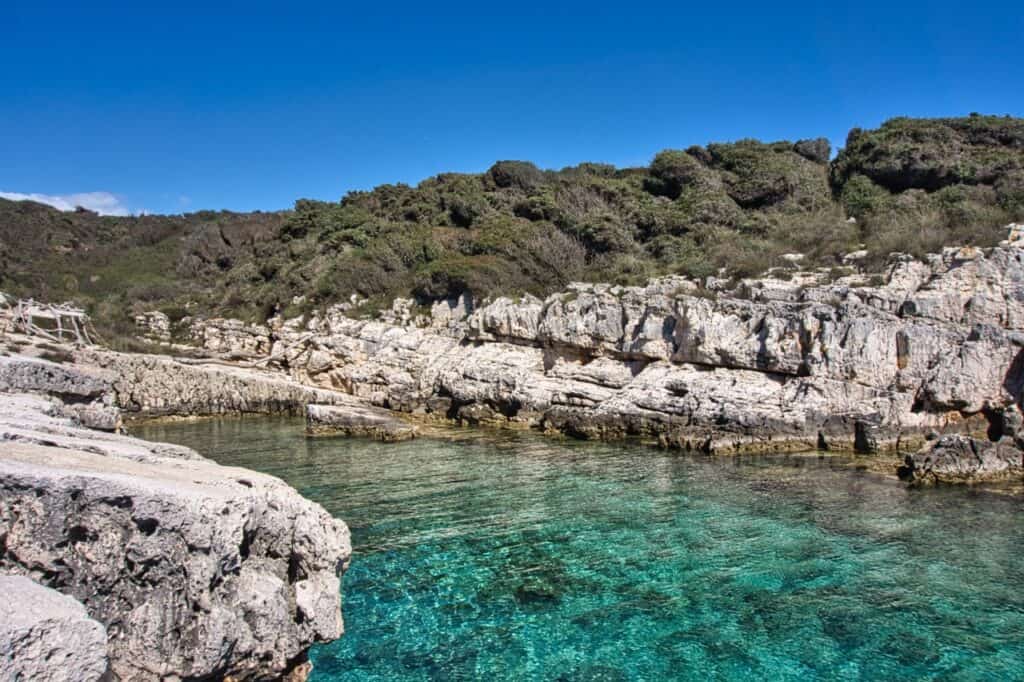 Geheimtipp für einen einsamen Strand am Kap Kamenjak.