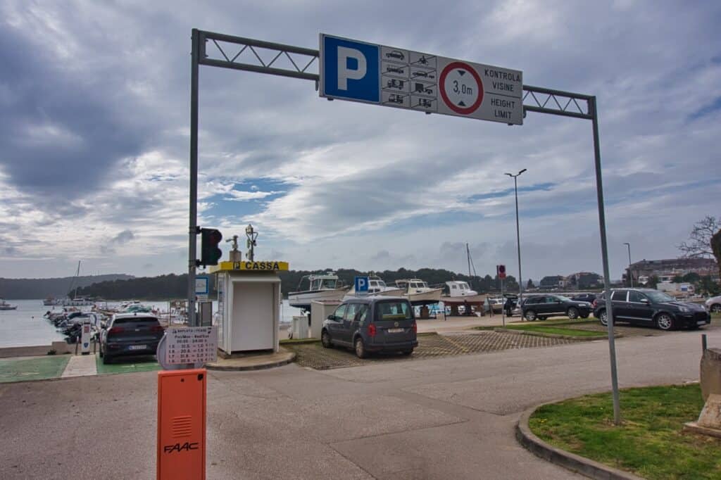 Parkplatz in Medulin