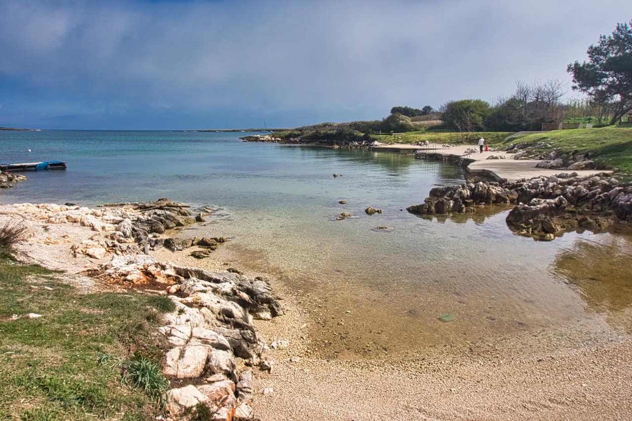 Medulin Strand: Unsere Favoriten, Geheimtipps & der Sandstrand (mit Karte)