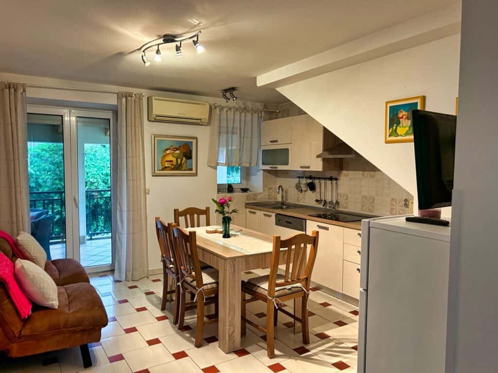 Küche unserer Ferienwohnung in Labin in Kroatien.