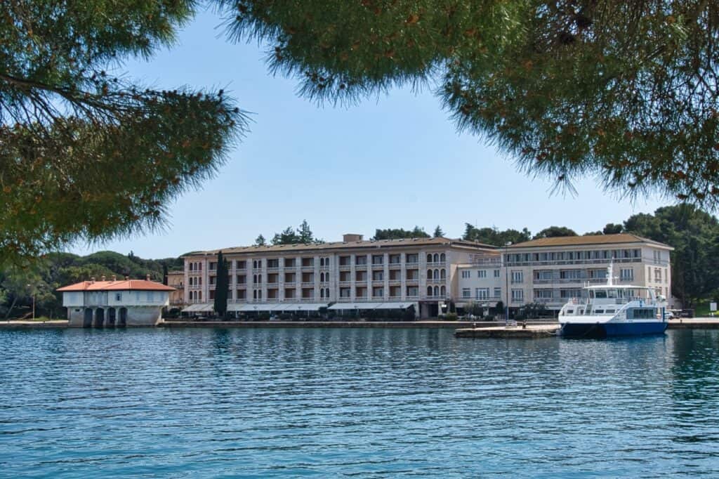 Unsere Tipps für Hotels im Brijuni Nationalpark in Kroatien.